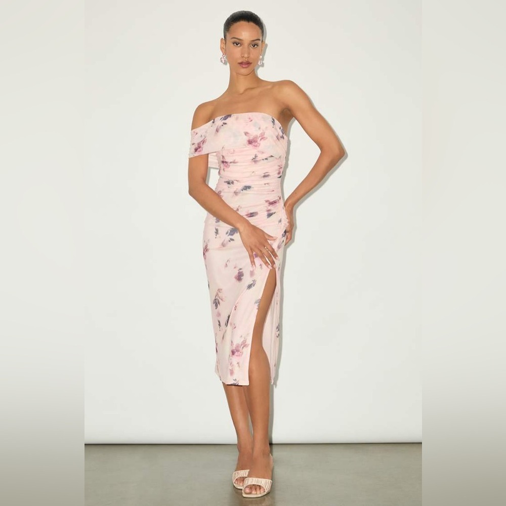 NWT Lulus Jayleen Light Pink Floral Mesh One-Shoulder Midi Dress
